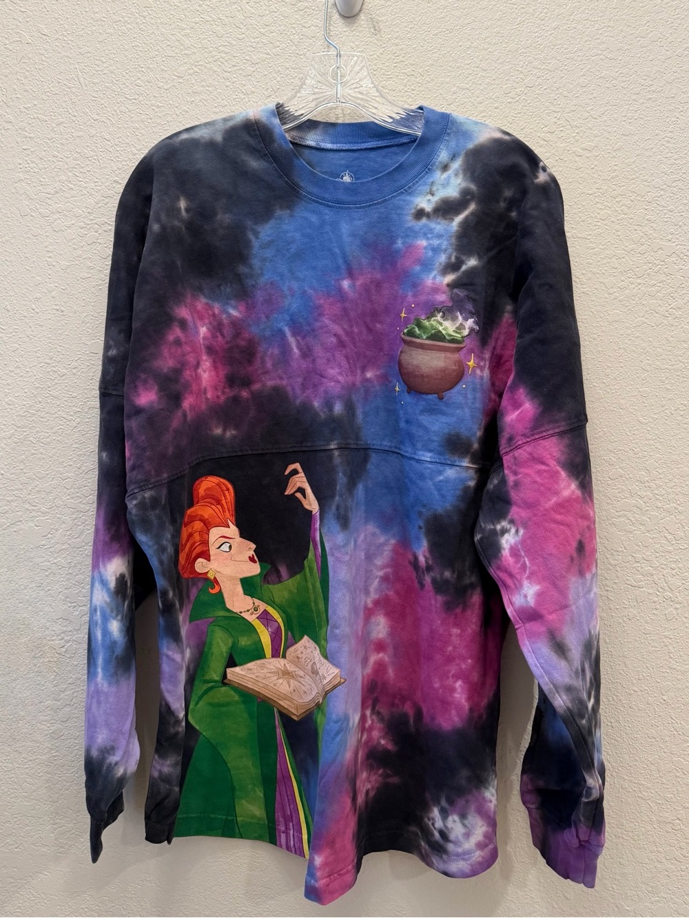 Disney Hocus Pocus Spirit Jersey Sanderson Sisters Tie Dye Tonight We Fly Size L